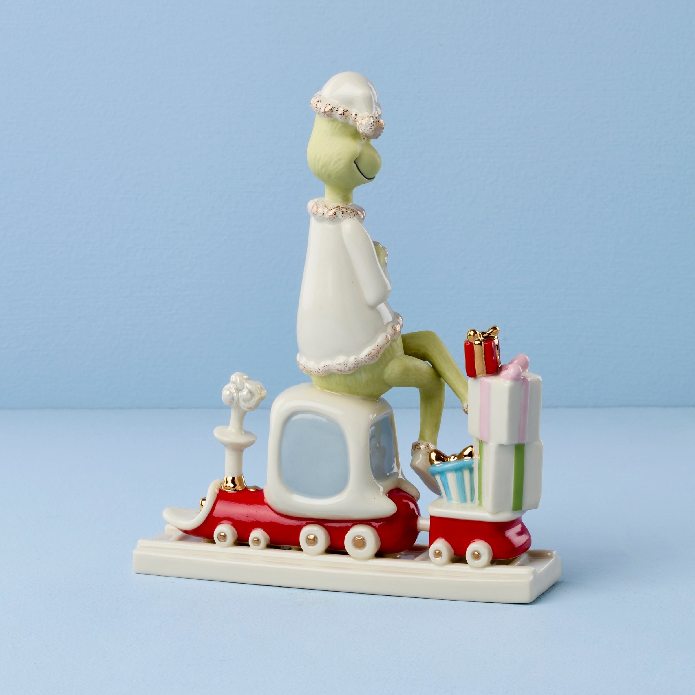 Tous à bord avec la figurine de M. Grinch