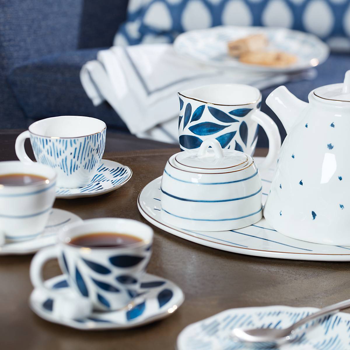 Ensemble de 8 tasses et soucoupes à expresso Blue Bay
