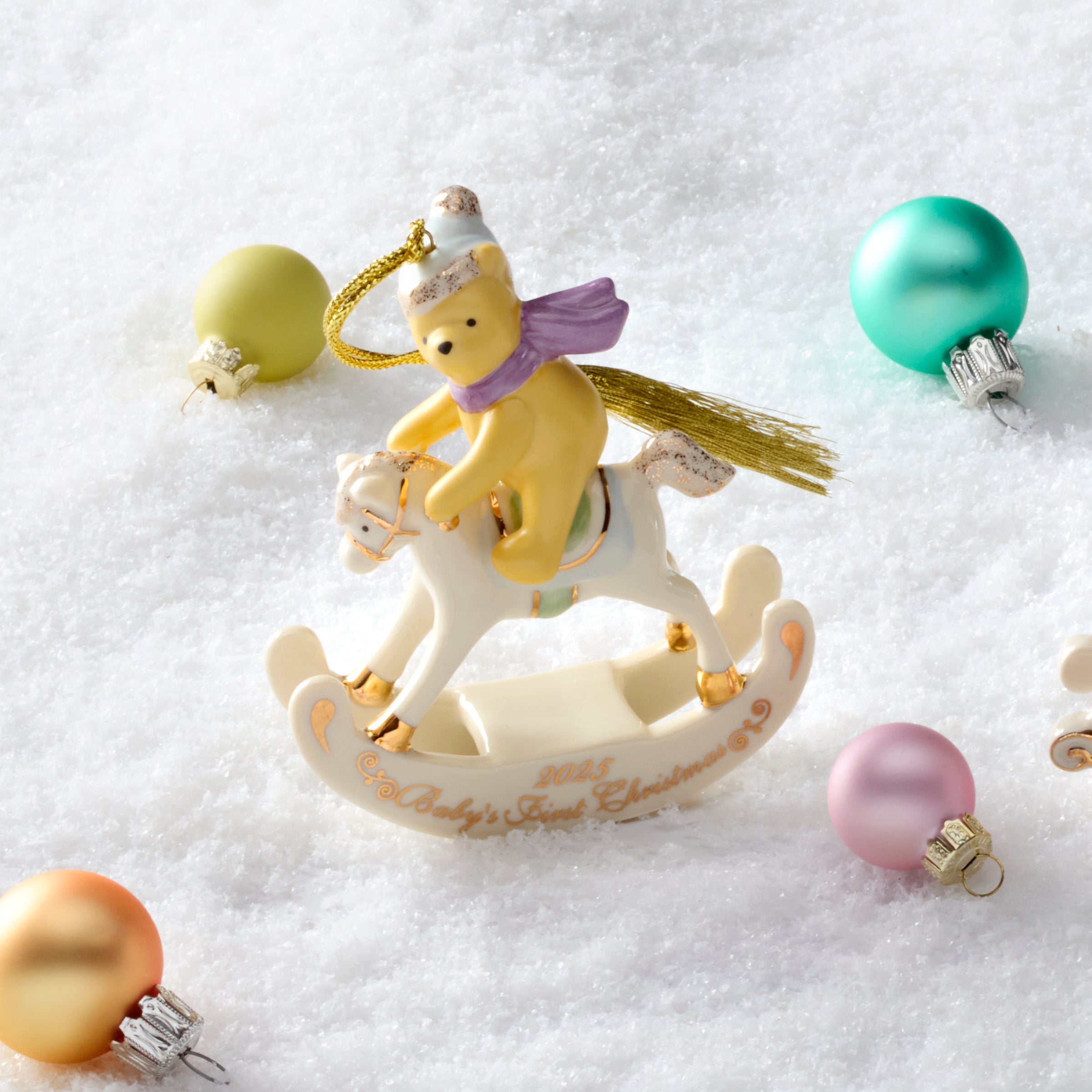 Ornement de Noël 2025 Winnie l'Ourson pour le 1er Noël de Bébé