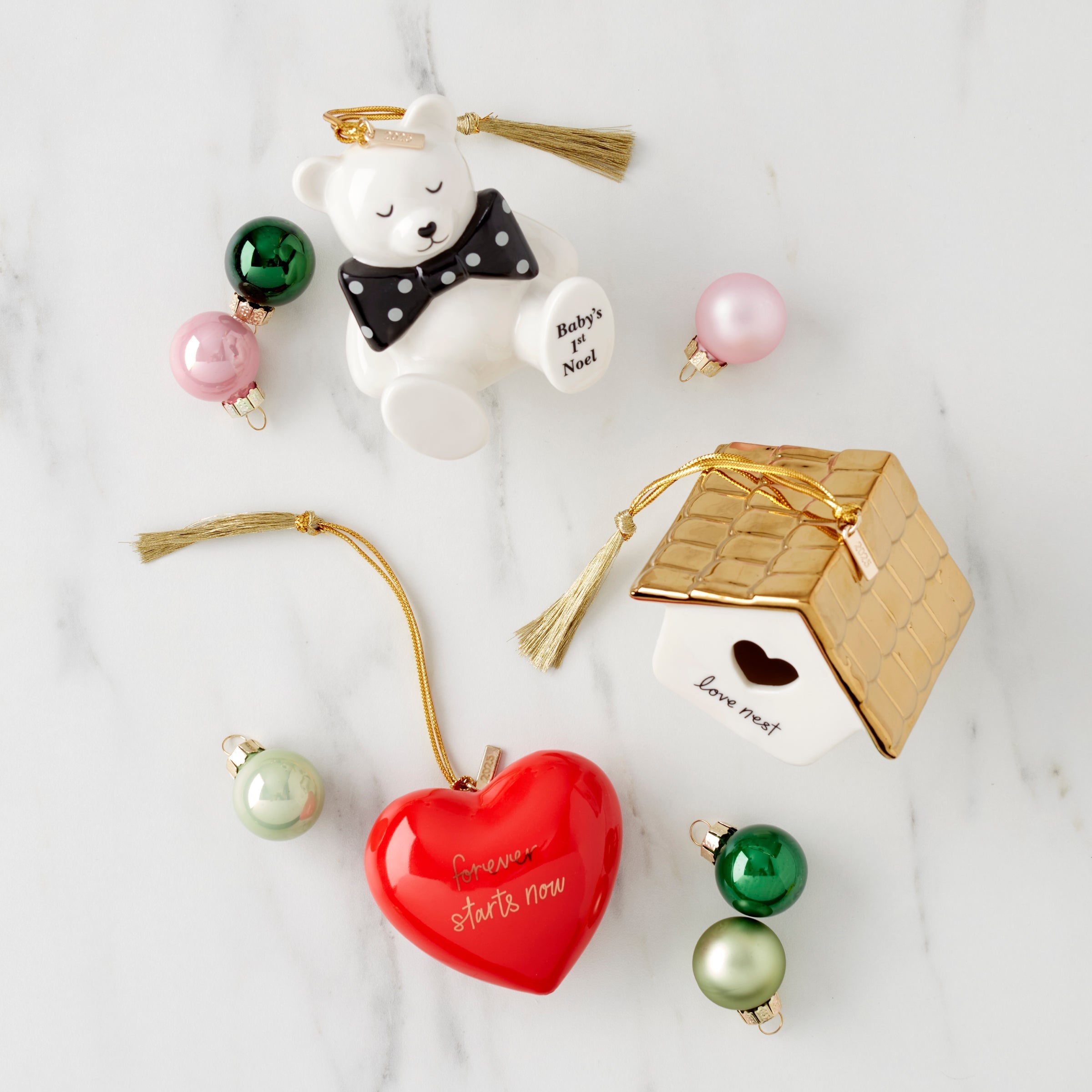 2025 Soyez joyeux, notre première décoration de Noël