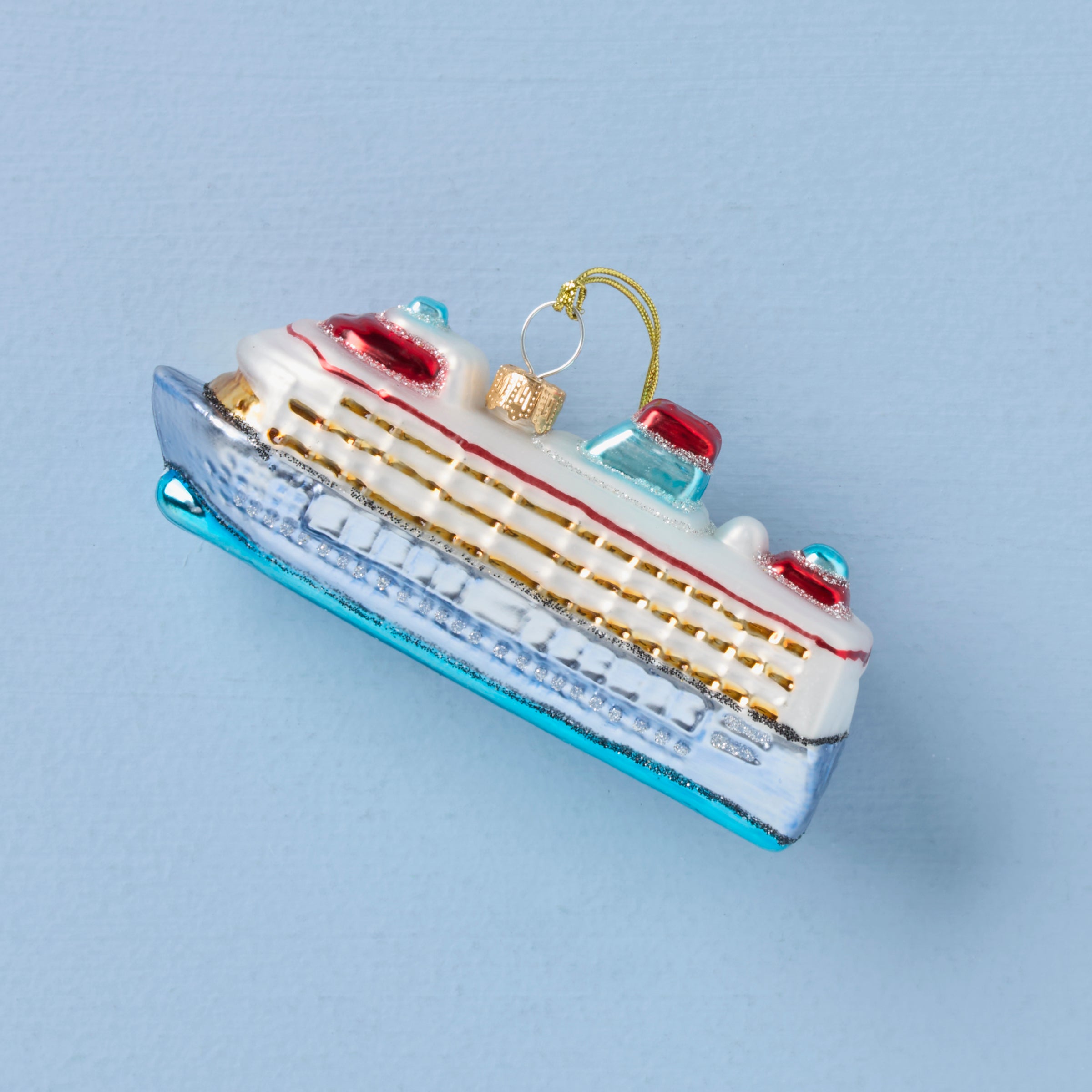 Ornement de bateau de croisière en verre soufflé